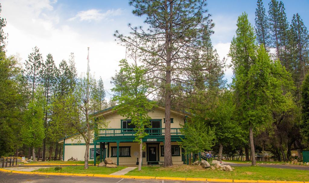 Yosemite Lakes Bunkhouse Cabin 27 Harden Flat Exterior photo